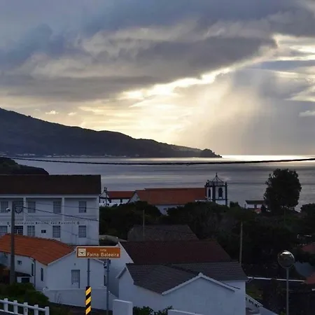 Tomas - Oceanview Sao Joao (Pico Island)